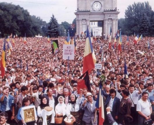 La Mulți Ani, Republica Moldova!